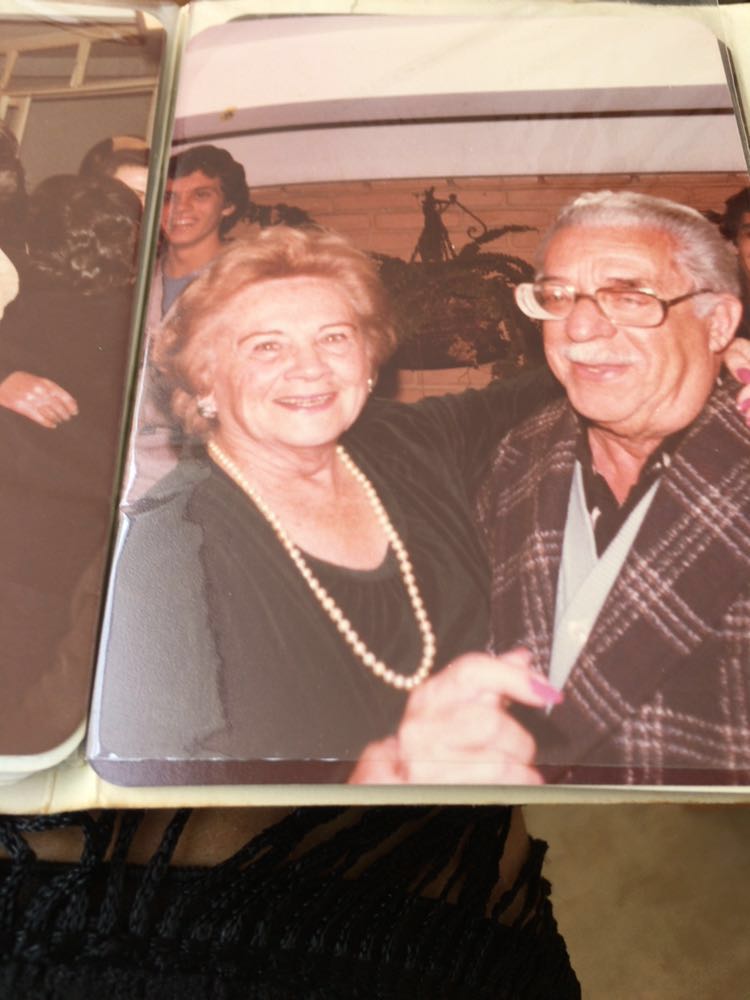Dona Nenê com o marido Baldijão Seixas, com quem foi casada por 50 anos (Arquivo de Família/Reprodução)